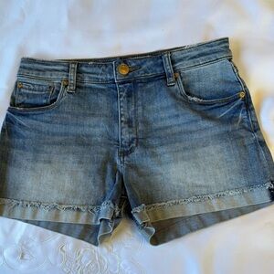 Awesome! STS blue Molly high-rise shorts are available in size 27.